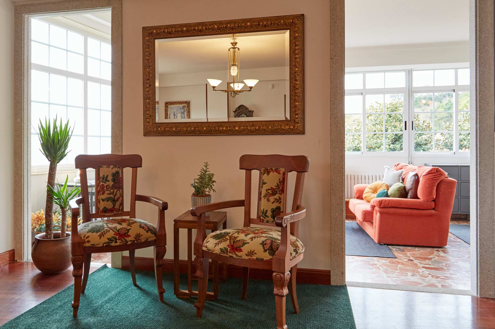 Villa Rosa - Luxury furnished villa for rent in Galicia - Living room