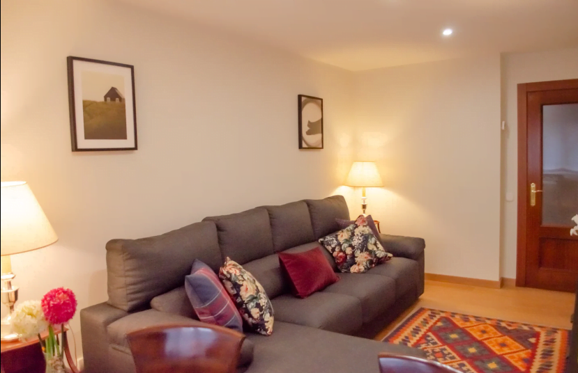 Marques - Furnished rental in Gijon - Living room