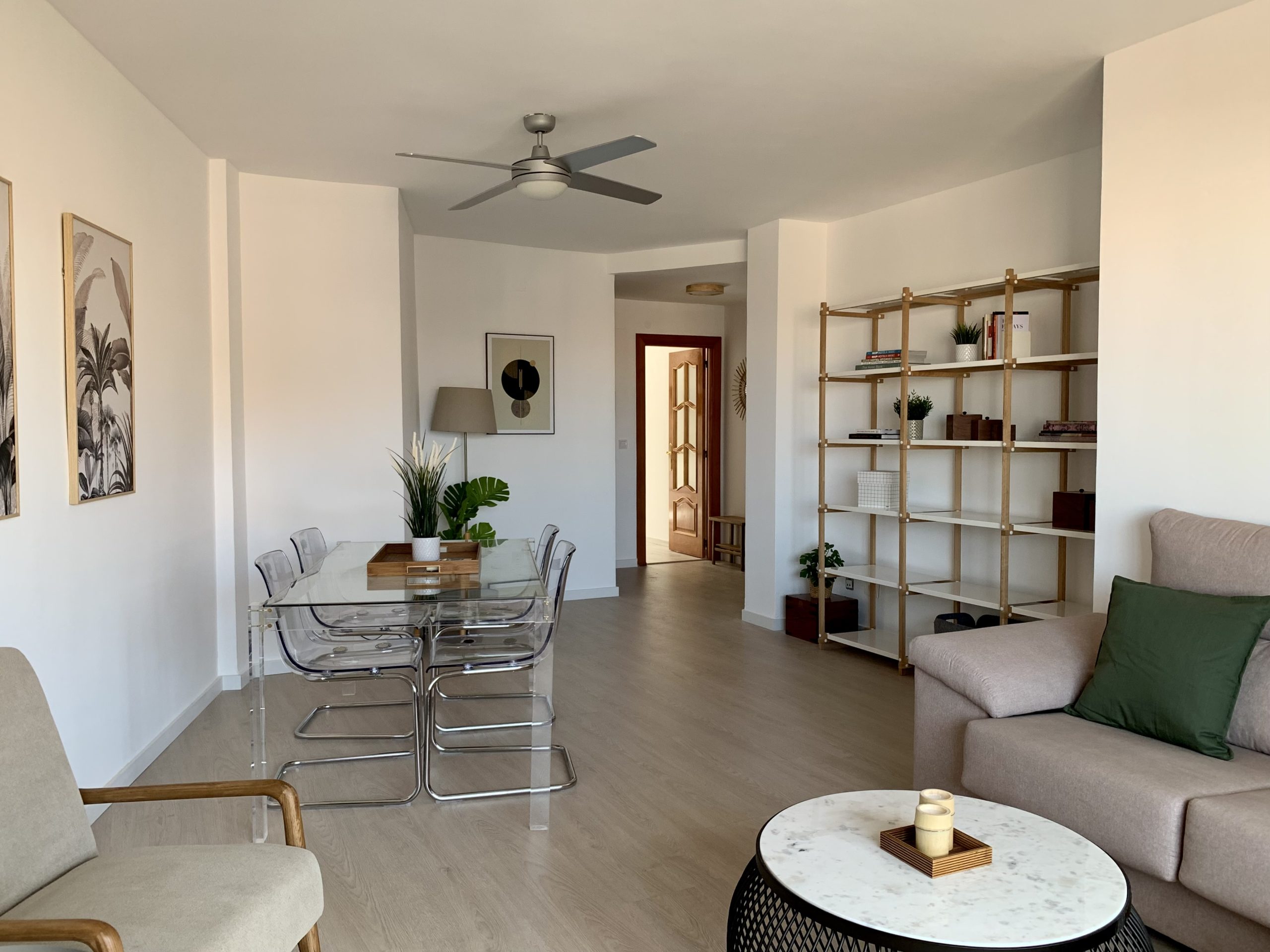 Huma - Modern apartment for rent in Valencia - Living room