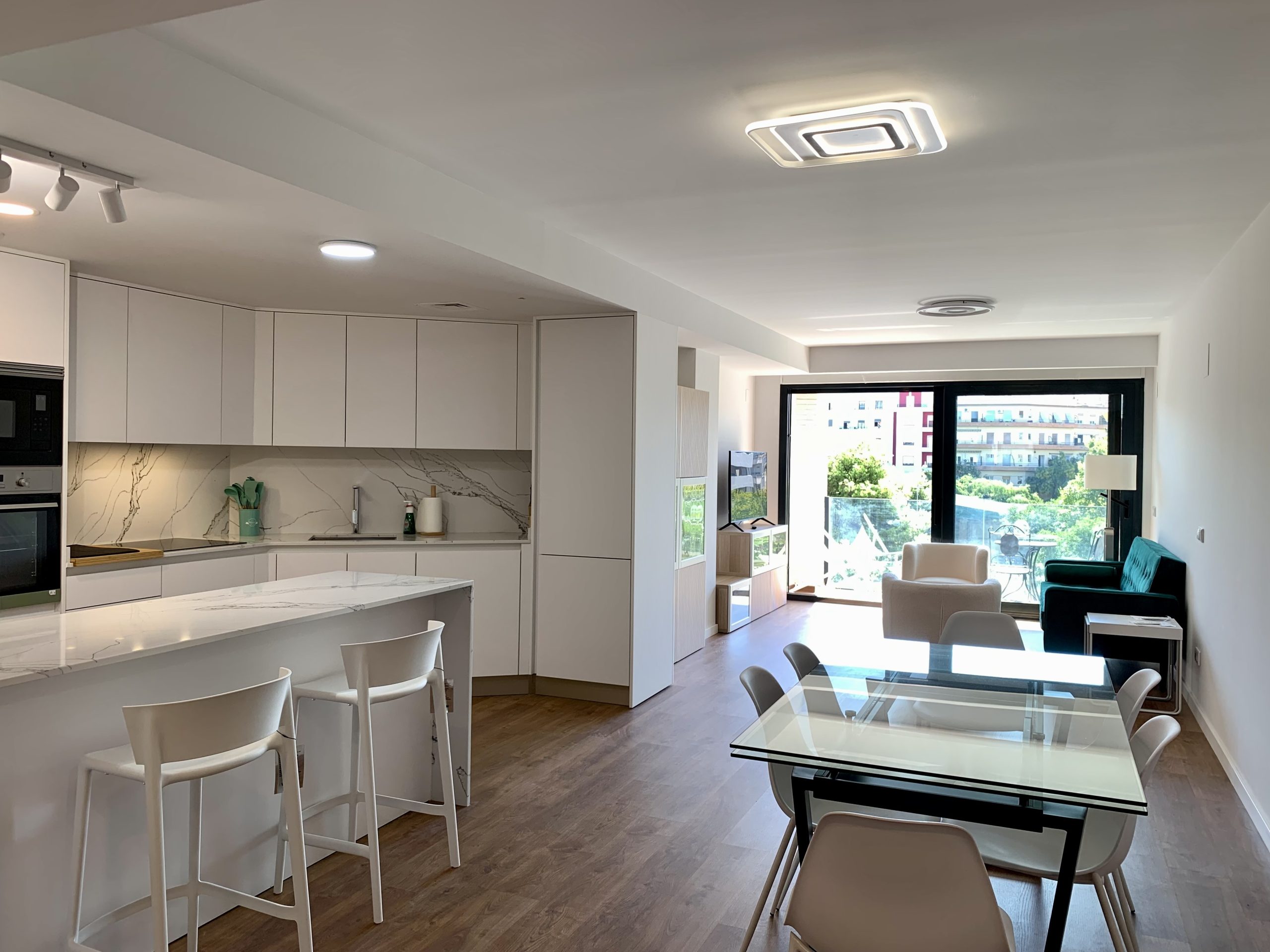 Palleter - Exclusive apartment for rent in Valencia - Living room