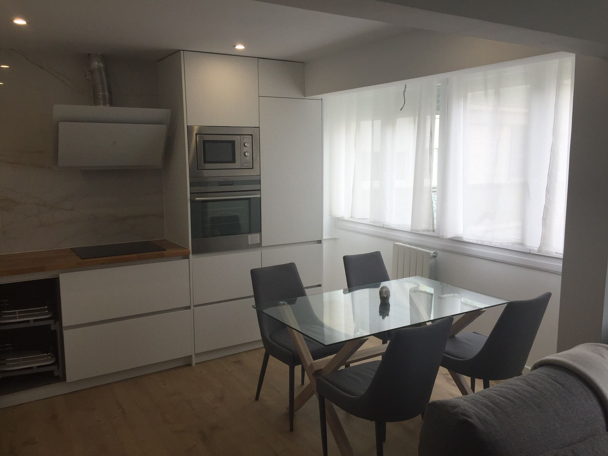 Kai Kresaltzu - Furnished apartment for rent in Bilbao - Dining