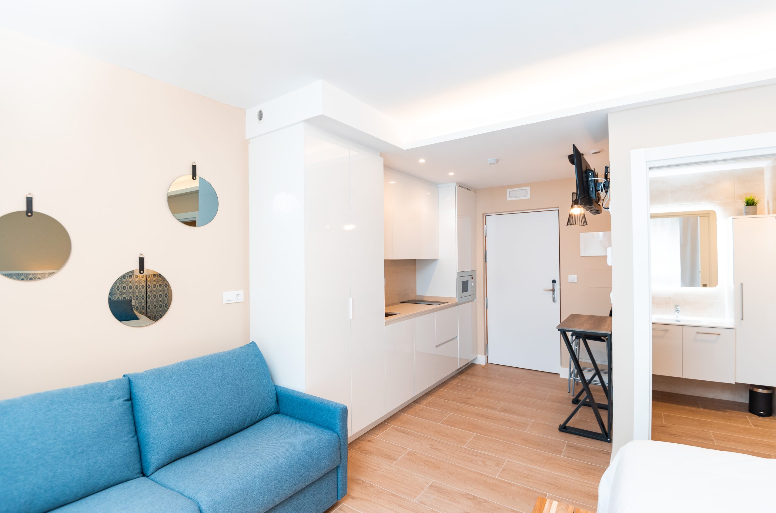 Kai A - Furnished studio for rent in Bilbao - Living room