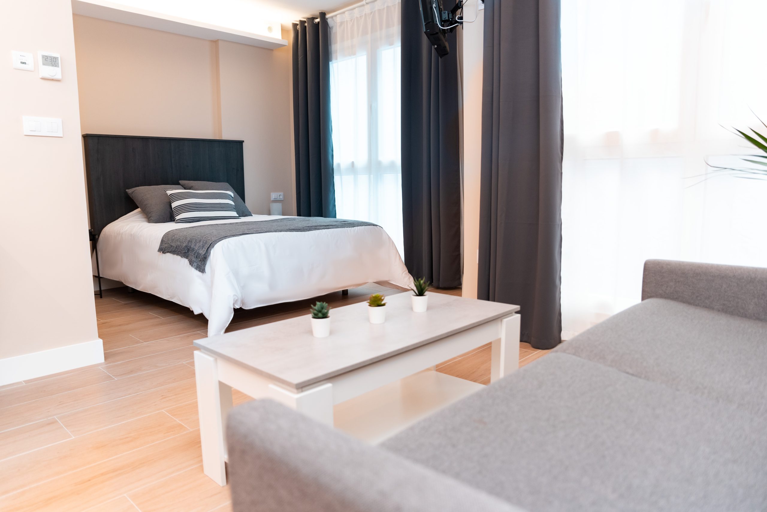 Kai B - Entry-ready studio for rent in Bilbao - Bed