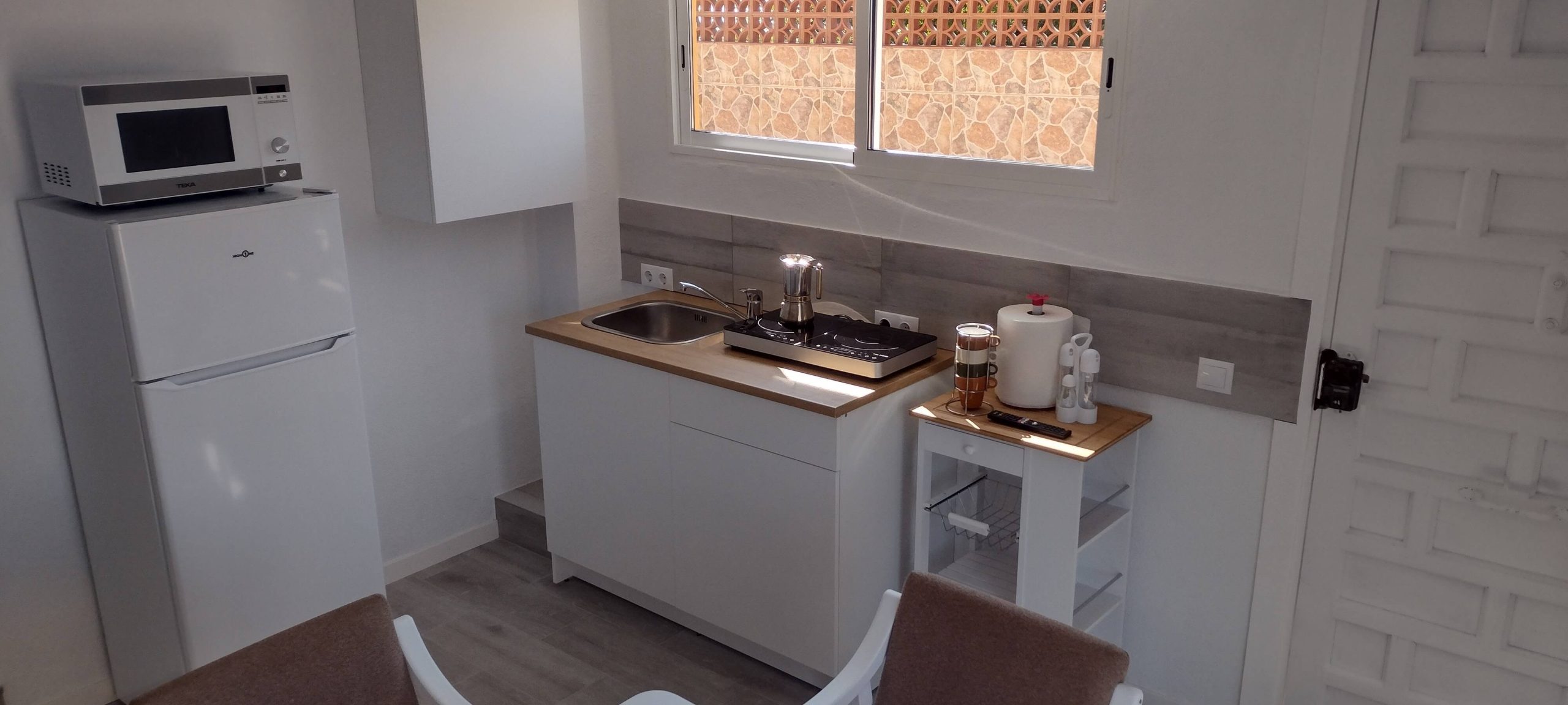 Kitchen in house for rent in can carreres 1
