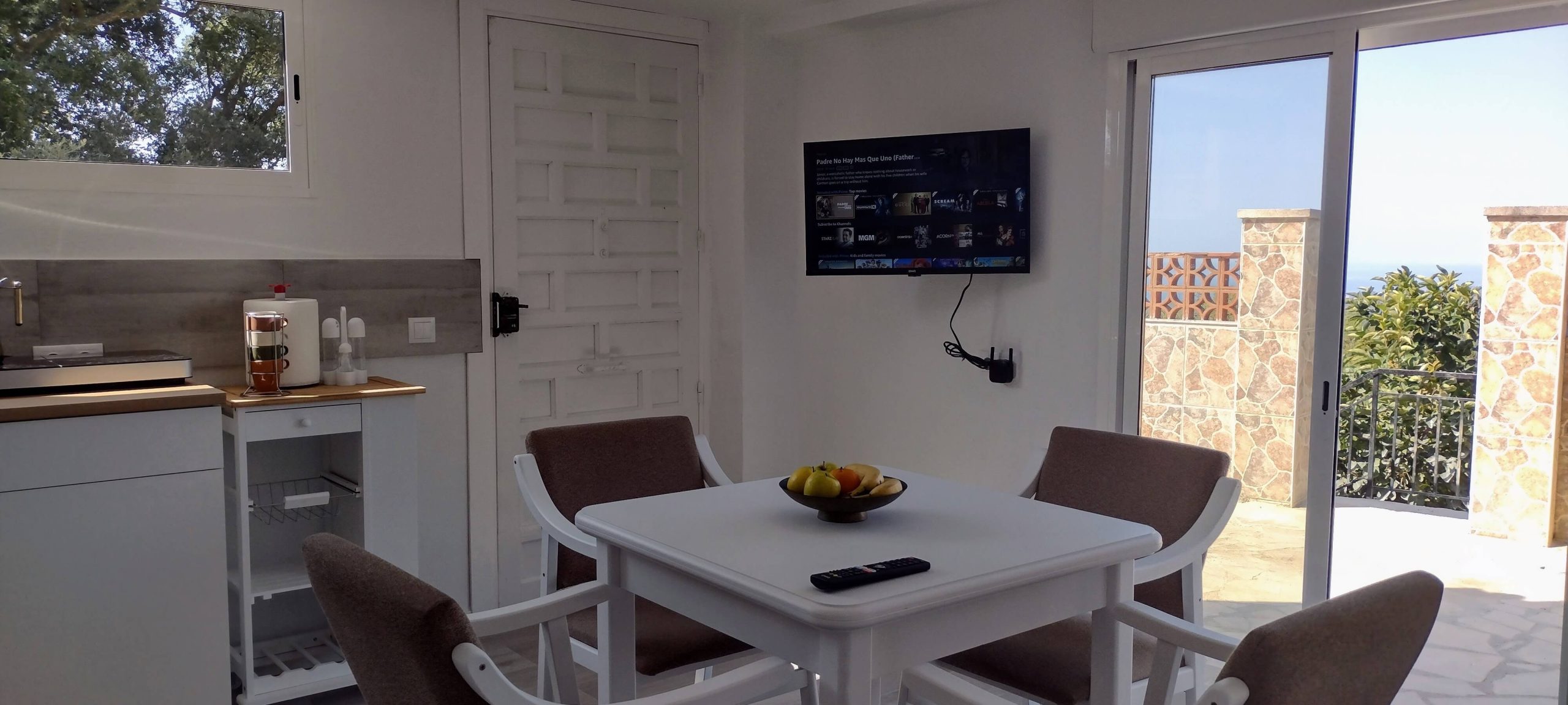 Kitchen in house for rent in can carreres 2