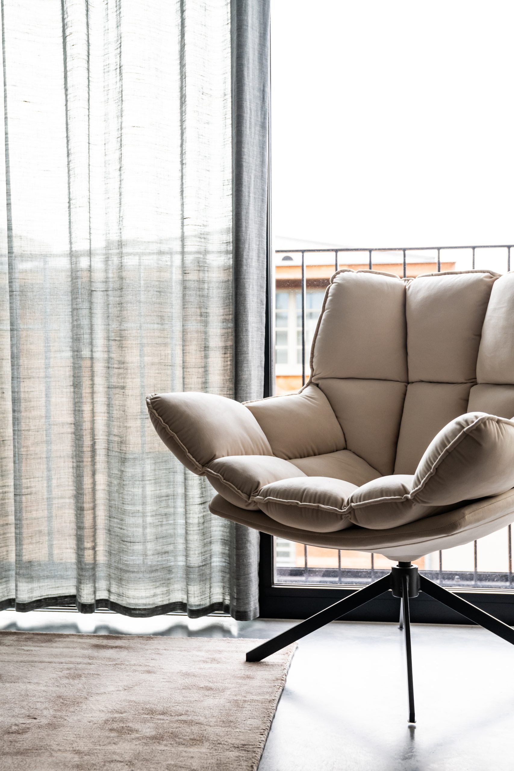 Livingroom 2-bedroom apartment in Brussels