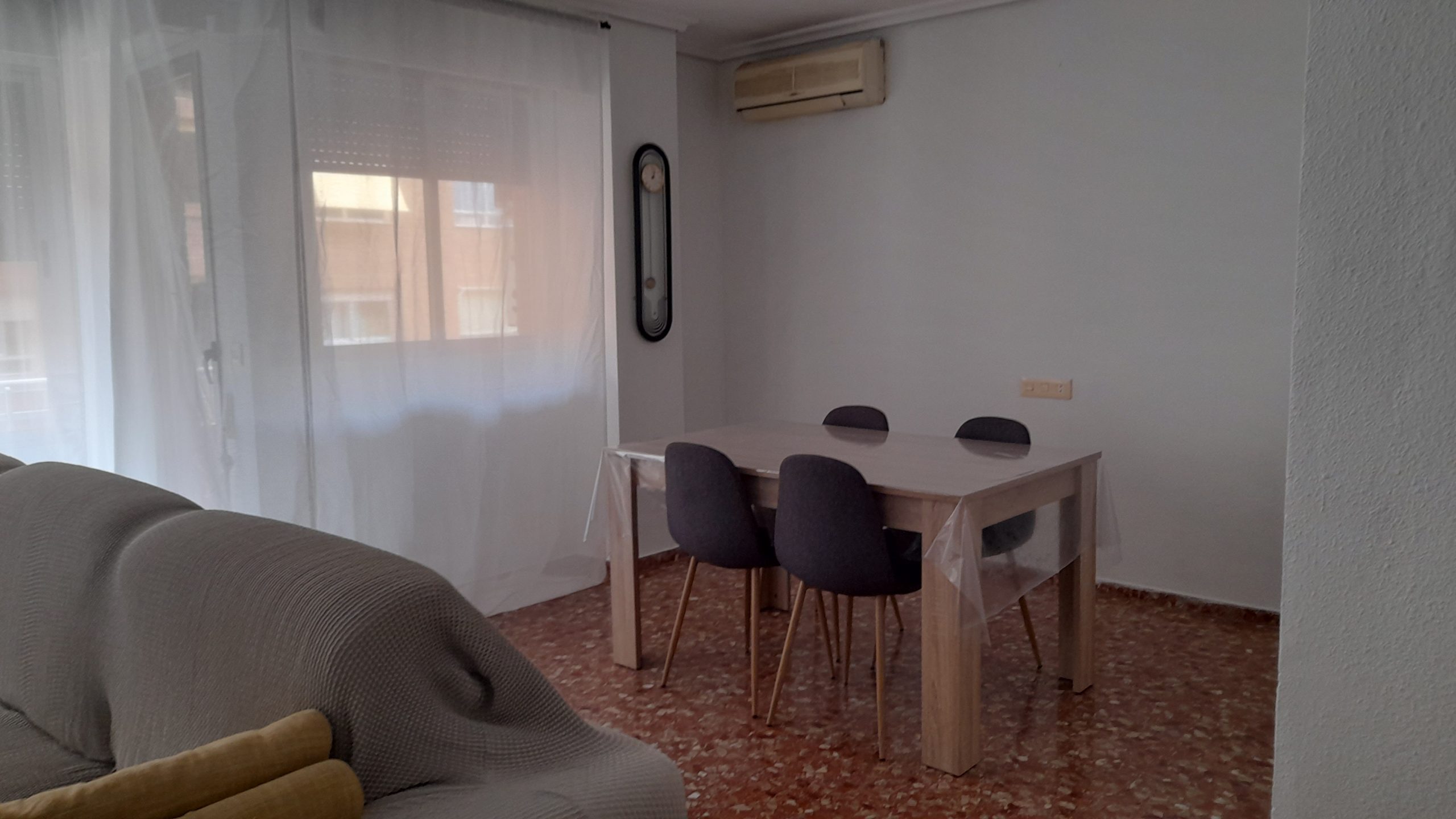 apartment for rent in Castellon - livingroom
