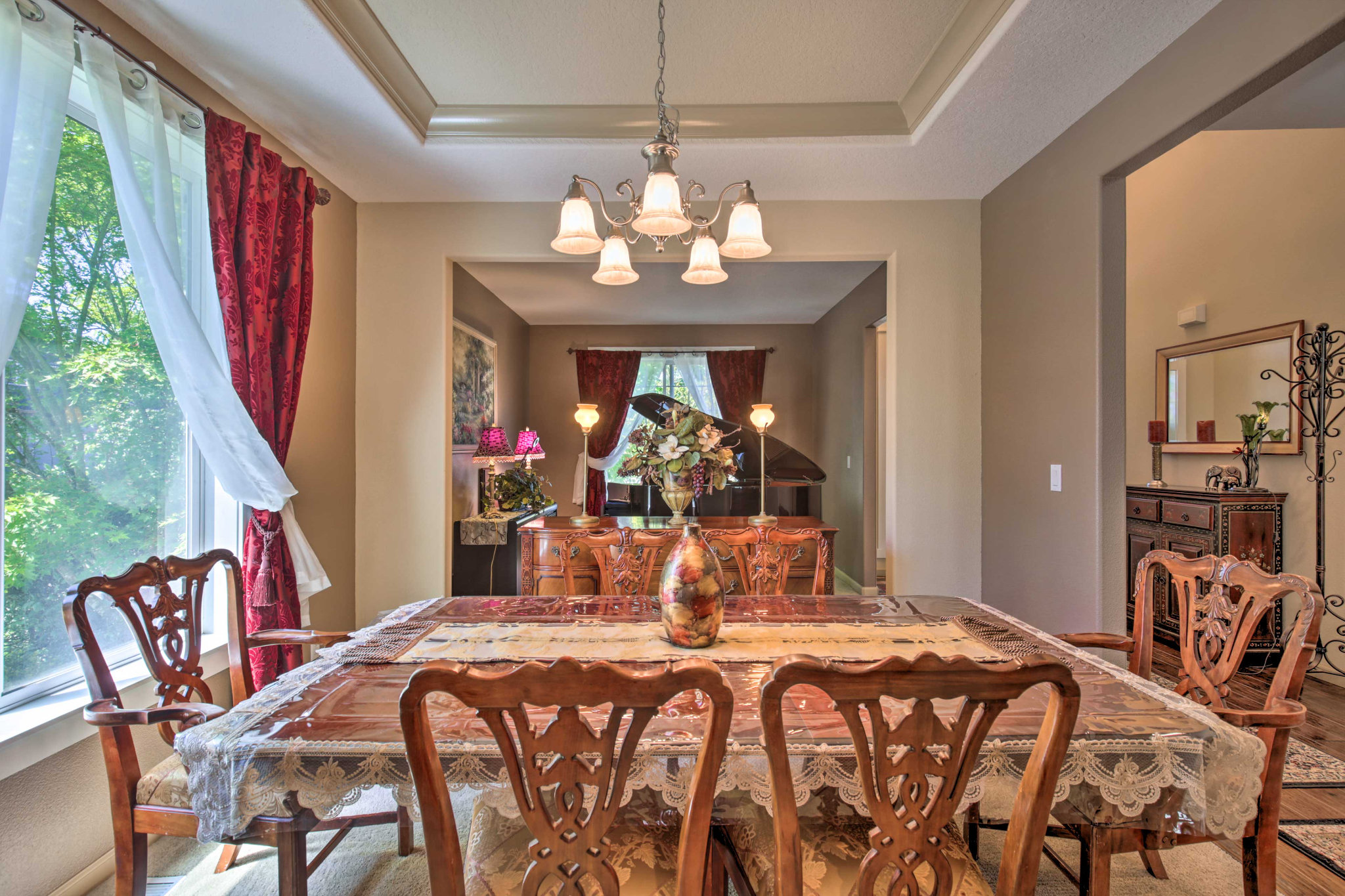 house for rent in Lafayette - diningroom