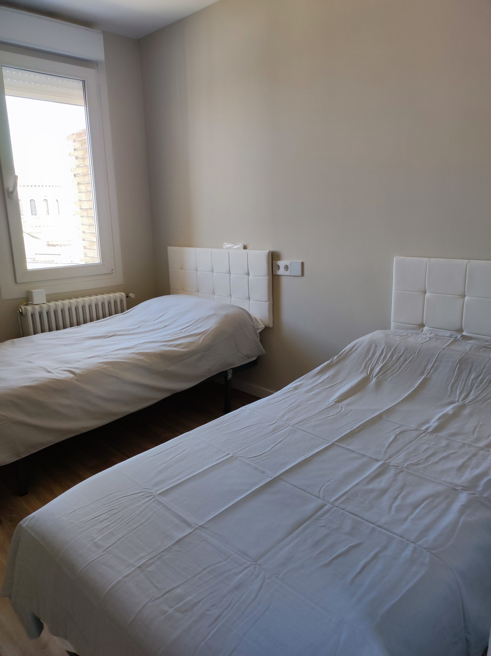 apartment for rent in Zaragoza - bedroom