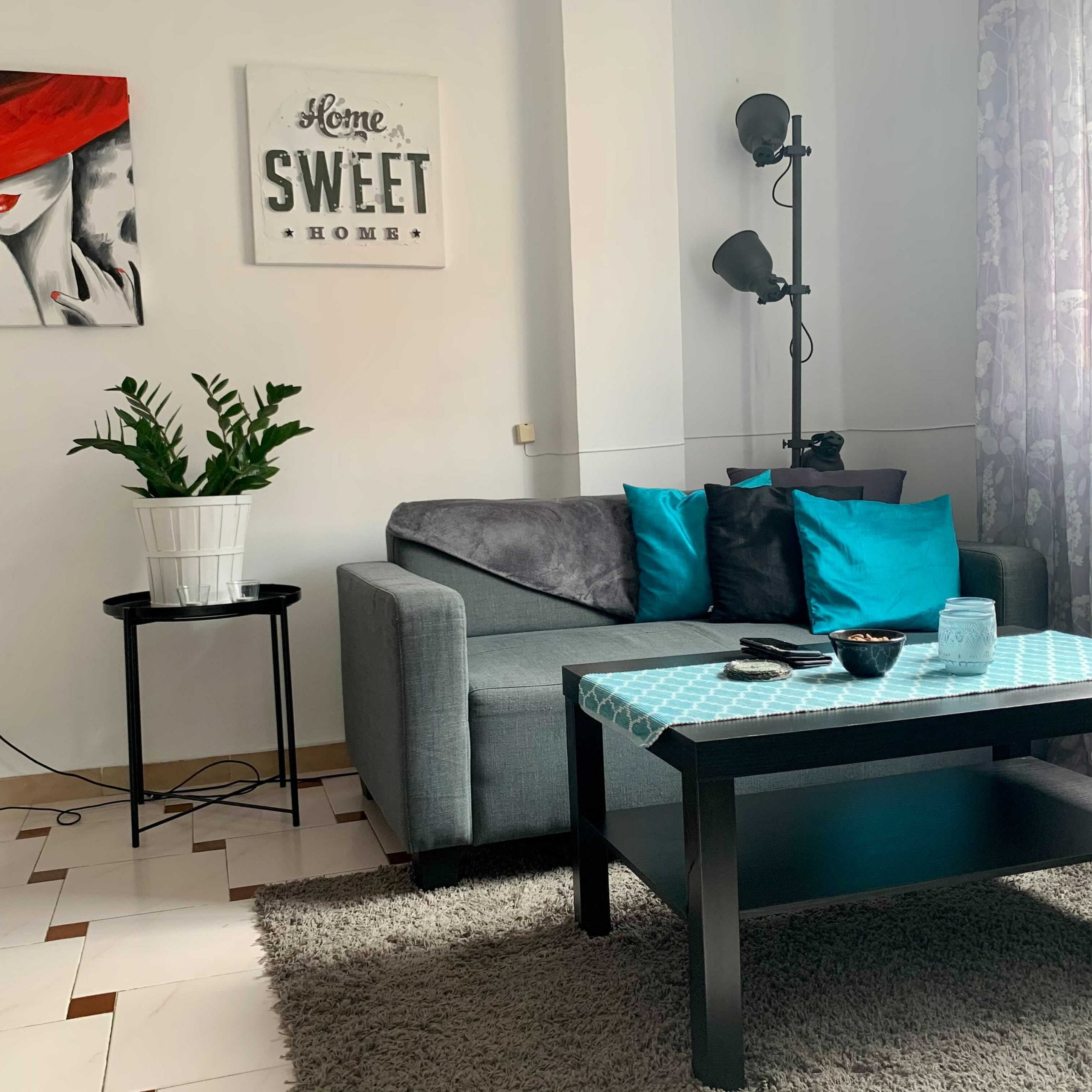 Great furnished apartment for expats in Valencia - Living room