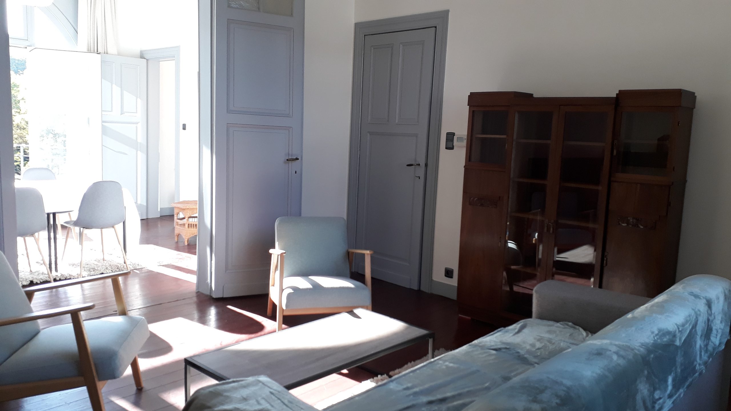 apartment for rent in Ghent -livingroom