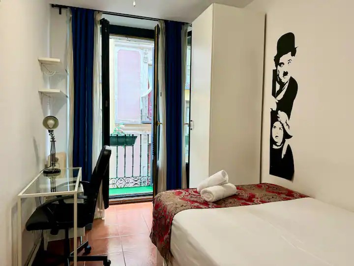 Individual bedroom Amparo 57 Madrid 3