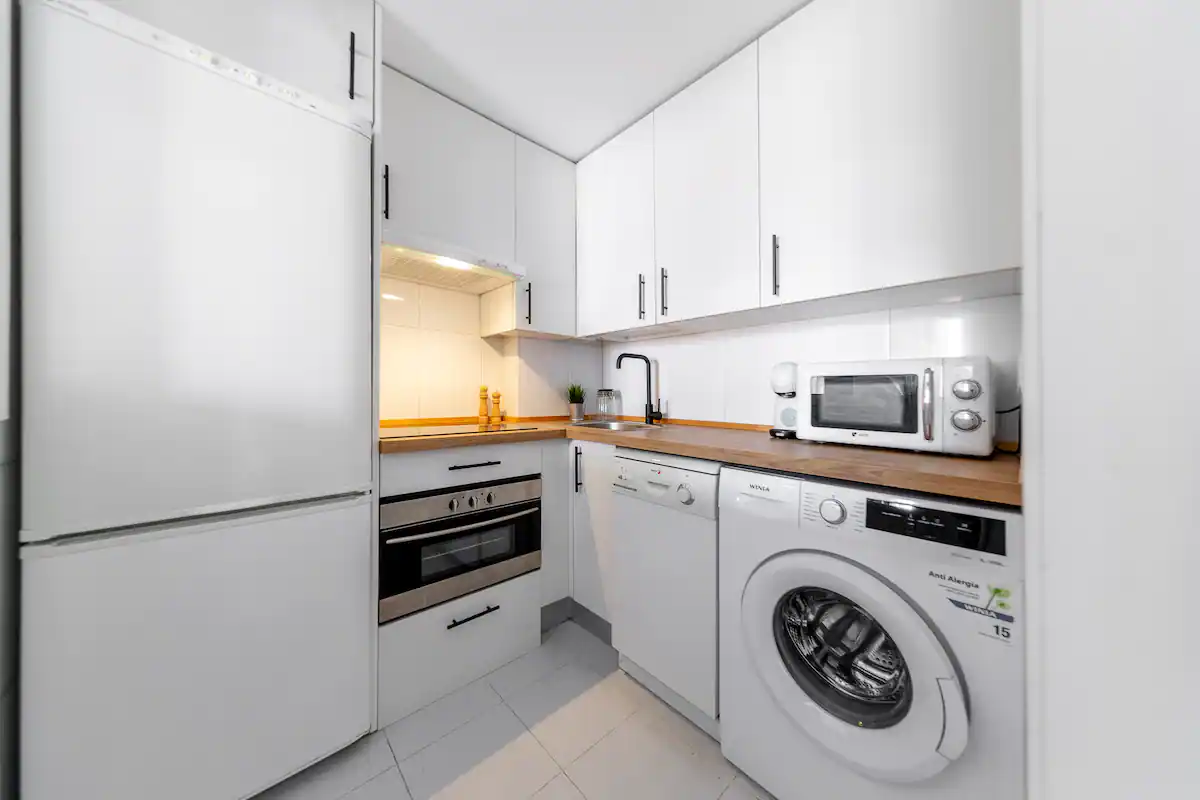 kitchen apartment for rent in madrid