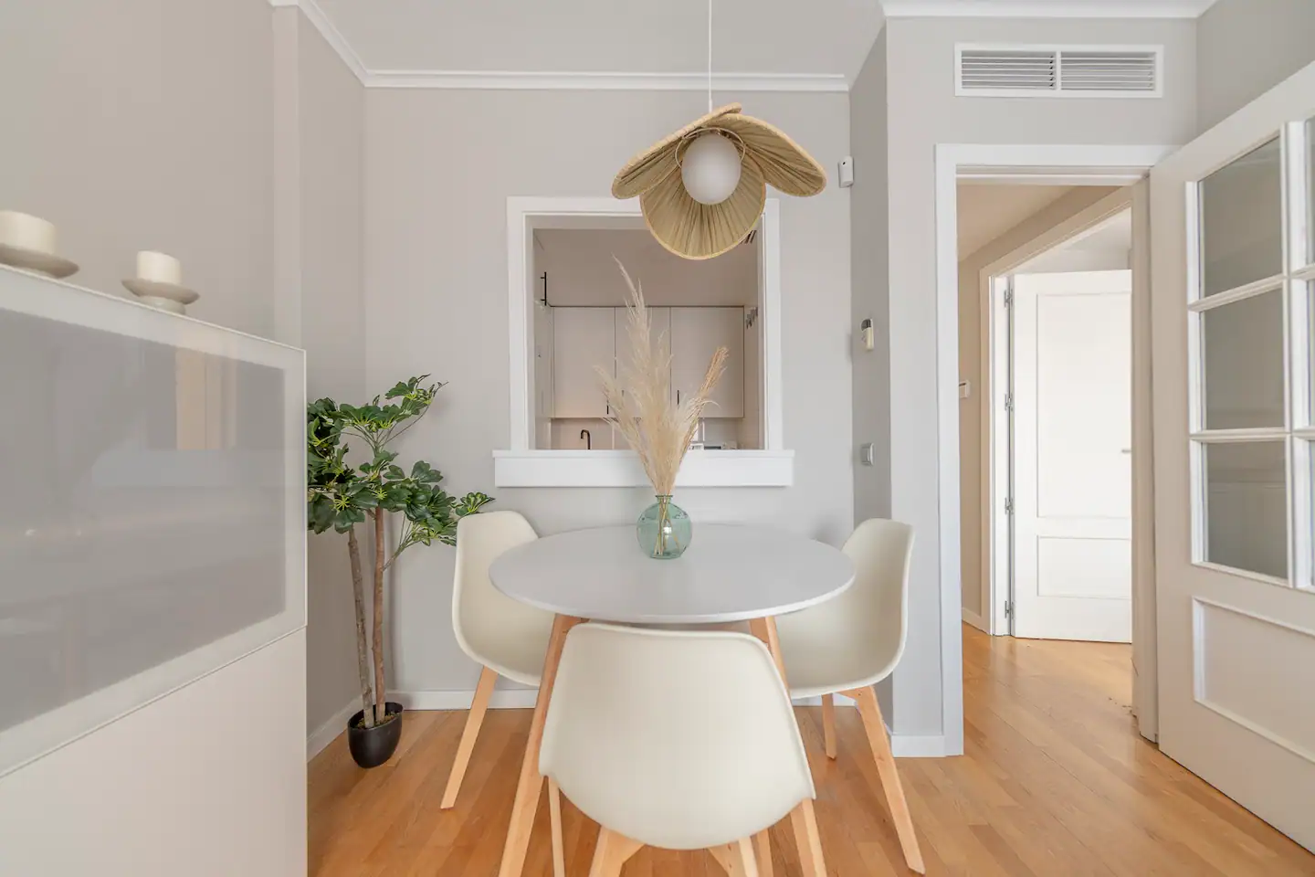 kitchen apartment for rent in madrid