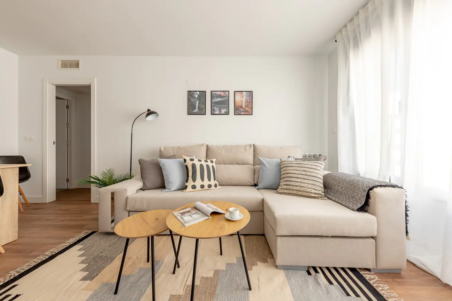 living room Ferenc 5 - Apartment for rent in Madrid 4