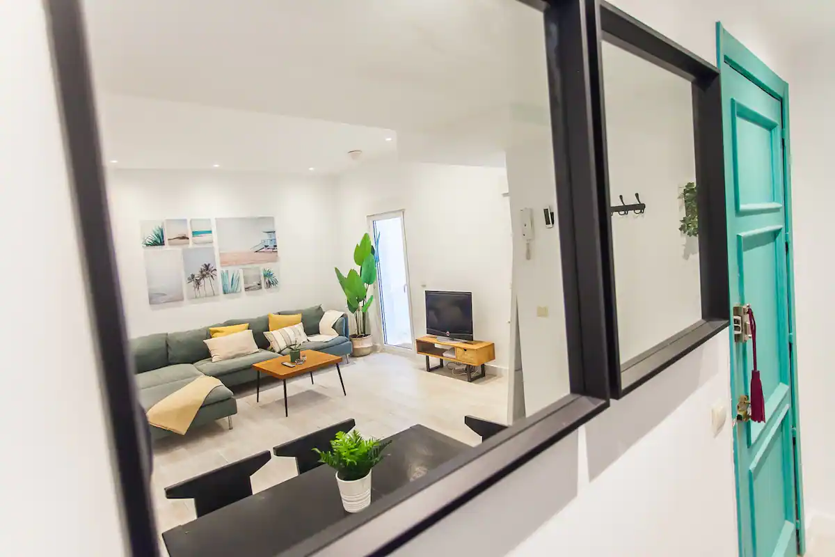 aparment for rent in Madrid - Livingroom