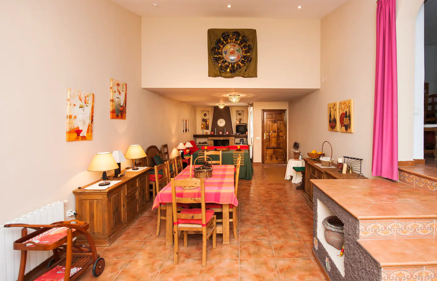 House for rent in Orgaz dinning table