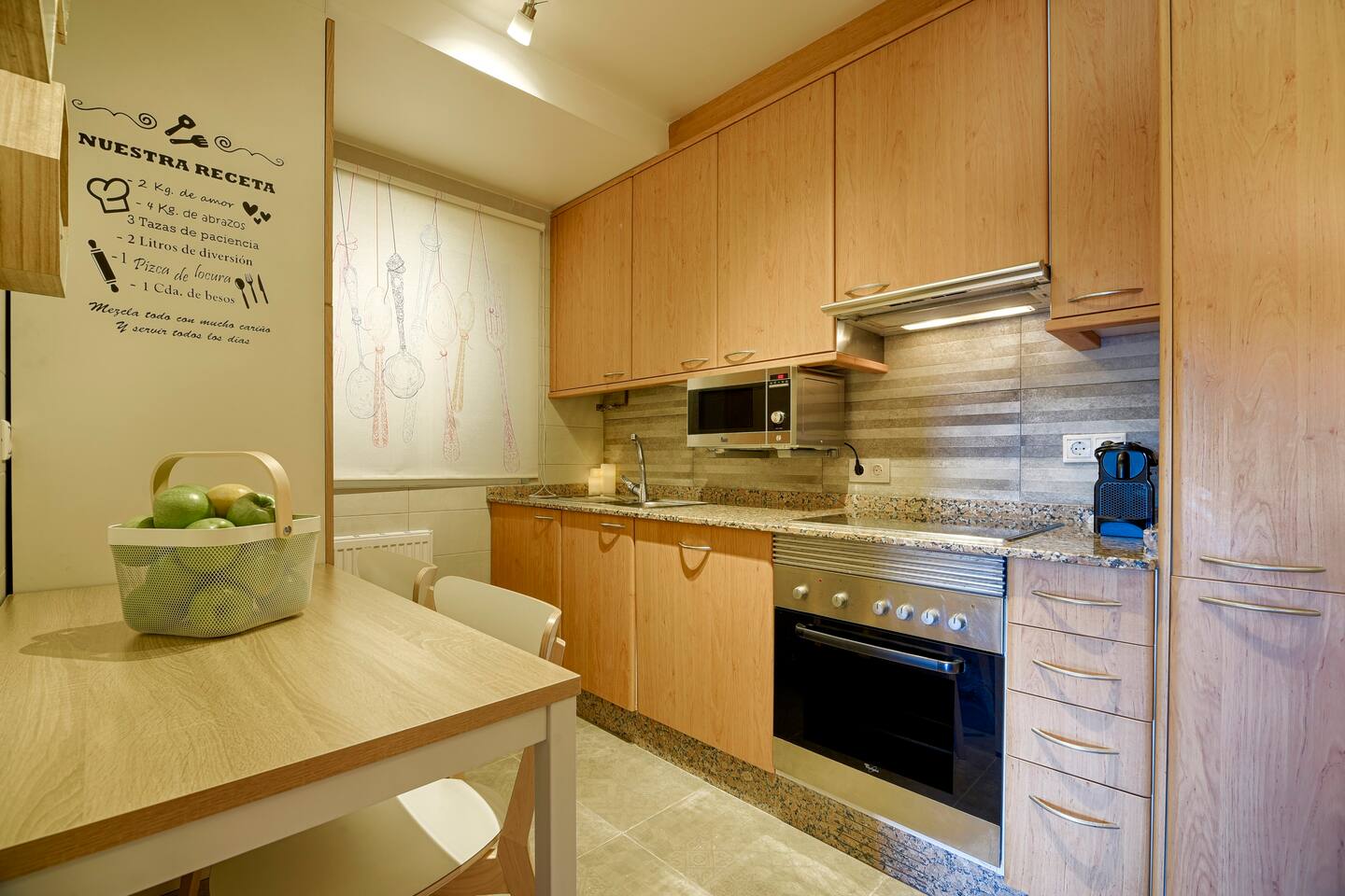 kitchen - 1 Bedroom apartment for rent in A Coruña