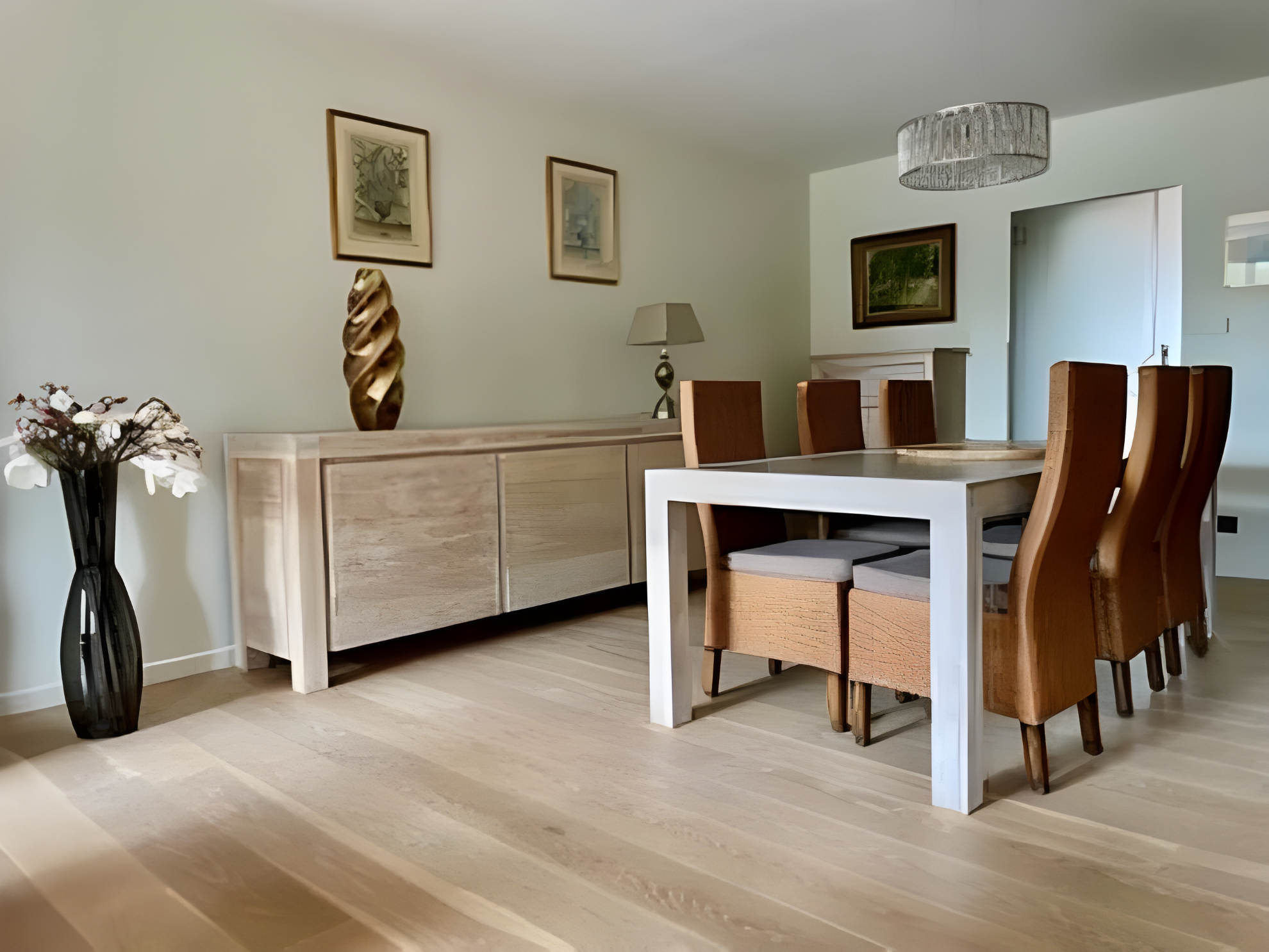 imagen comedor unblurred.png