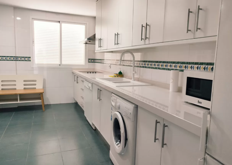 CADIZ CUENCA COCINA.png