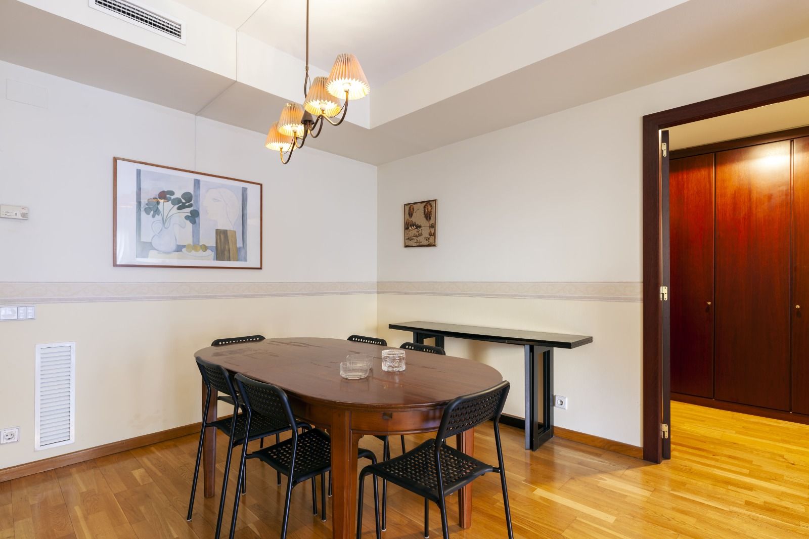 WhatsApp Image 2025-05-27 at 13.21.28_a199bb1c.jpg