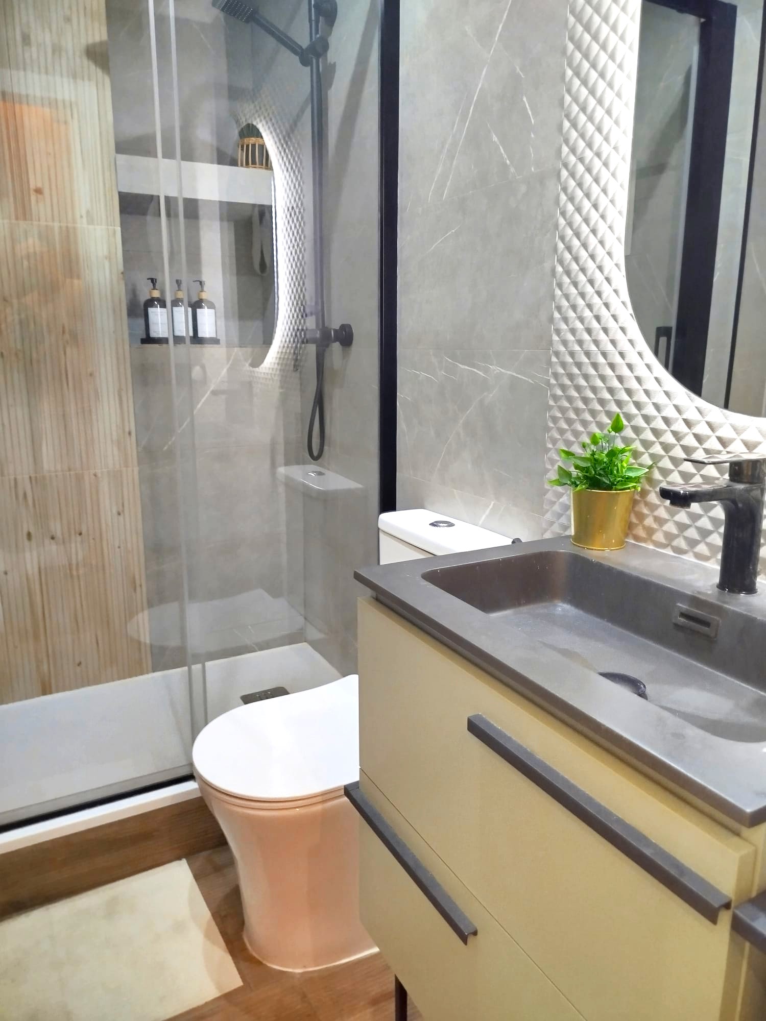 WhatsApp Image 2025-07-24 at 10.53.29_00483464.jpg